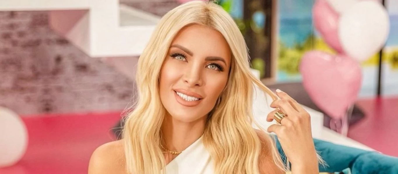 Το «αποκαλυπτικό» ατύχημα της Κατερίνας Καινούργιου on air (βίντεο)